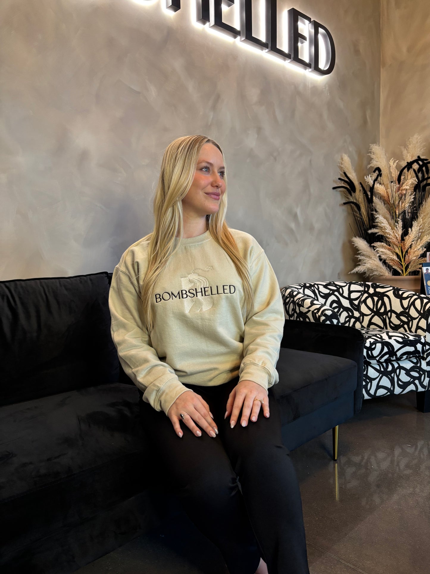 Bombshelled Embroidered Crewneck – Tan